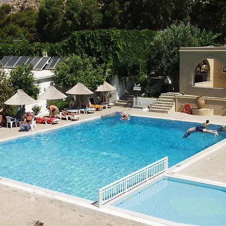 Ilyssion Hotel 2*